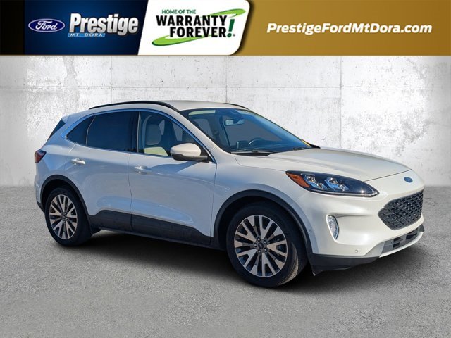 Used 2020 Ford Escape Titanium image 1