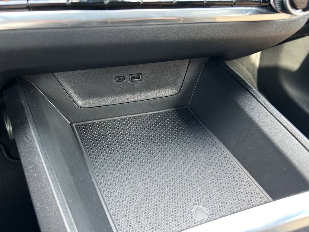 New 2026 Chevrolet Equinox ACTIV w/ Safety and Technology Package image 35