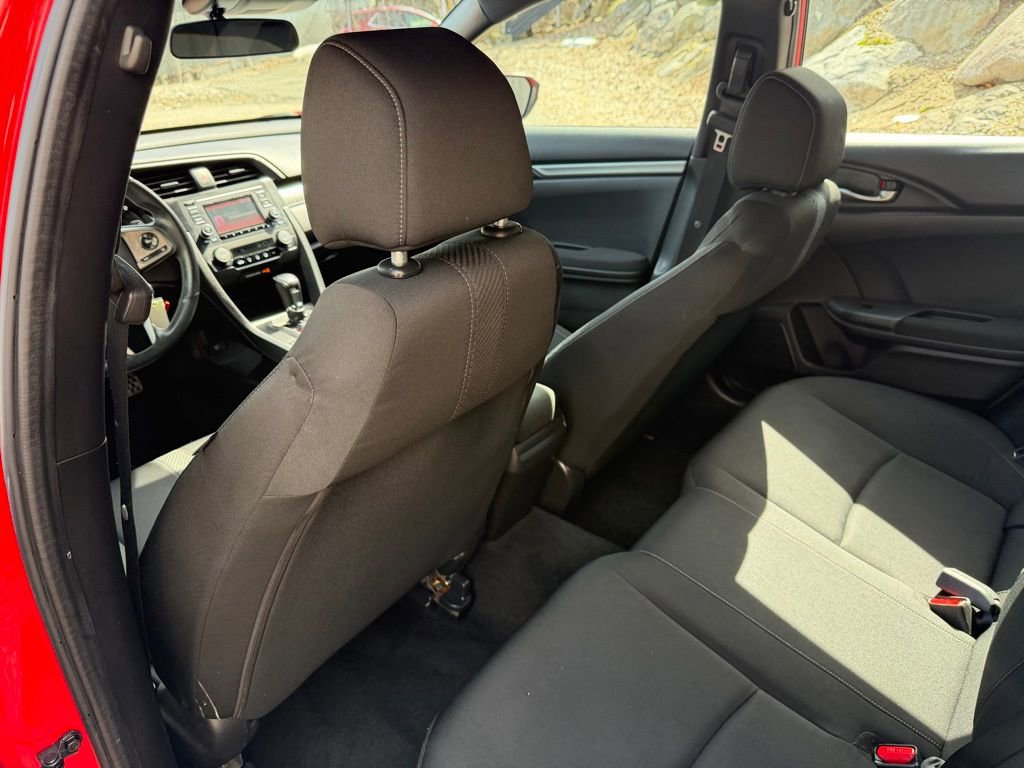 Used 2019 Honda Civic Sport image 19