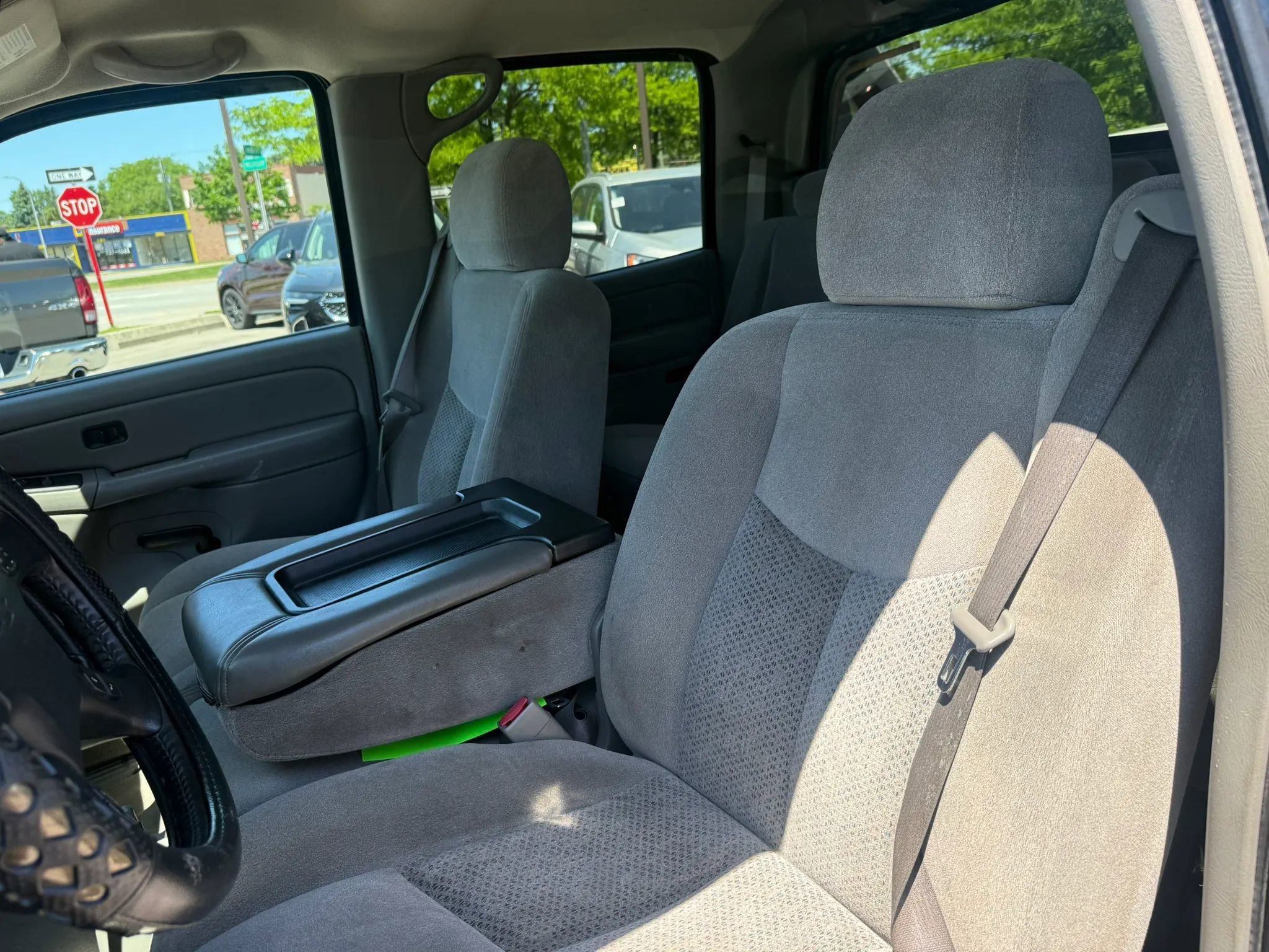 Used 2005 Chevrolet Avalanche Z71 w/ Preferred Equipment Group AWD/4WD image 20