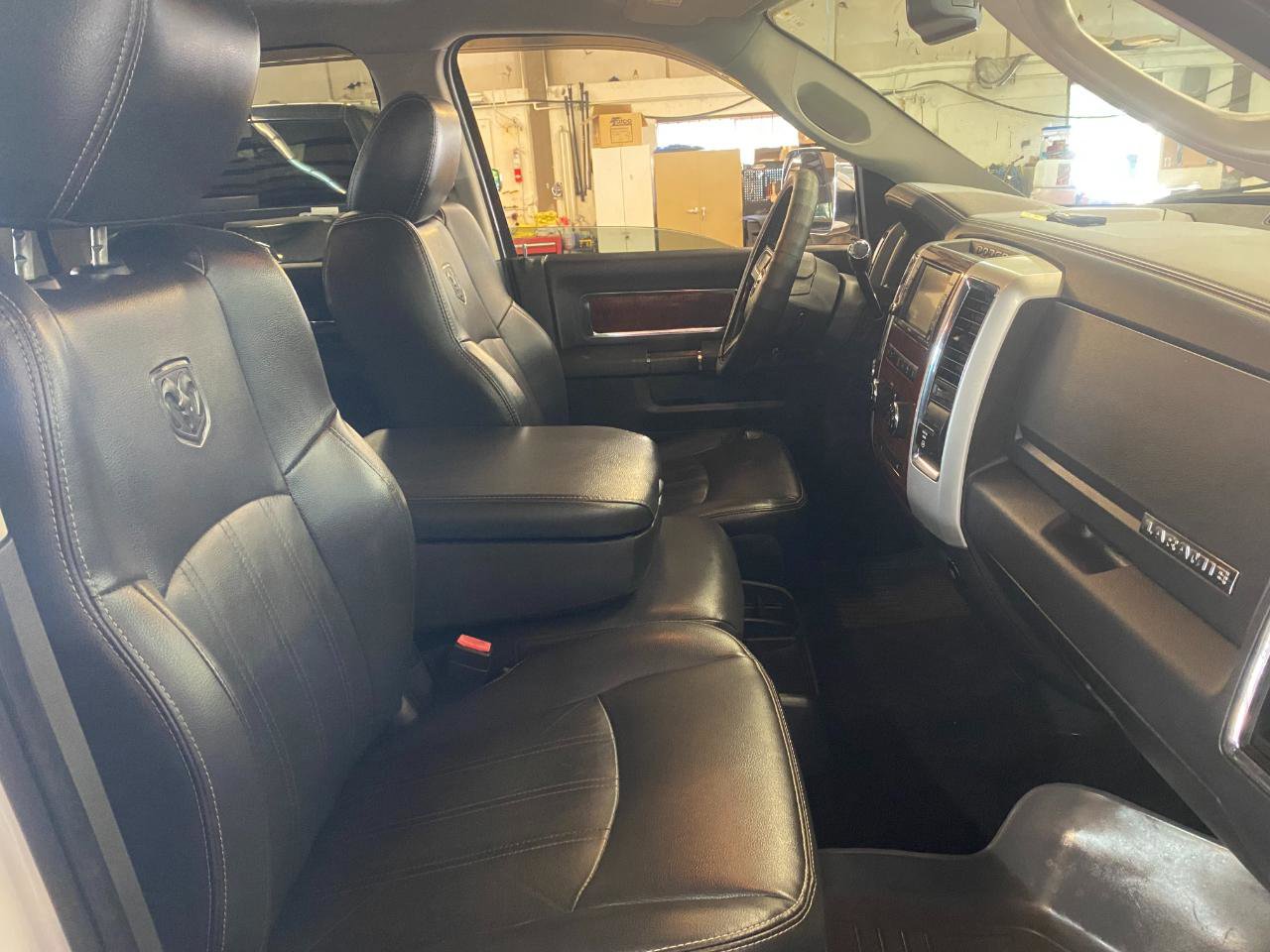 Used 2011 RAM 2500 Laramie w/ Cold Weather Group AWD/4WD image 14
