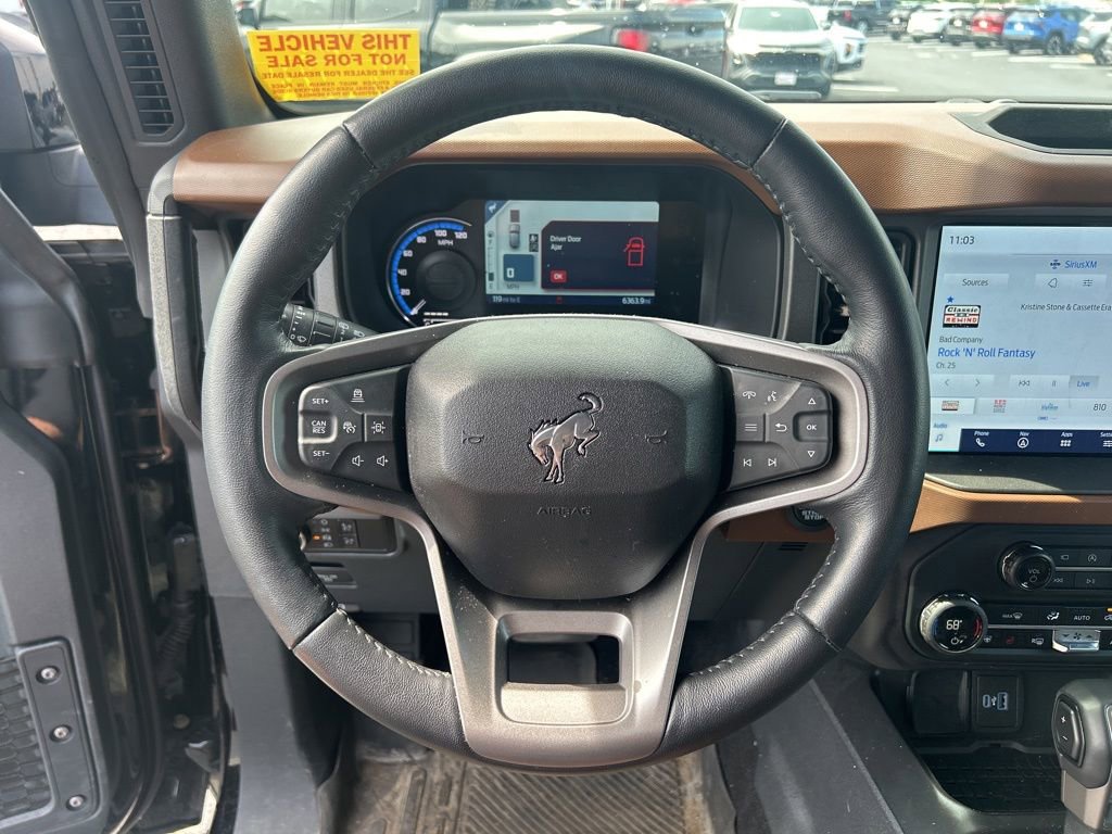 Used 2024 Ford Bronco Outer Banks AWD/4WD image 18