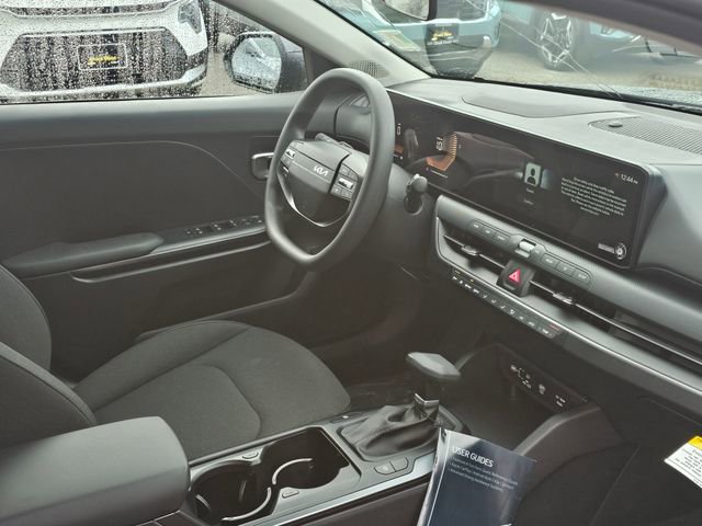 New 2026 Kia K4 LXS image 10