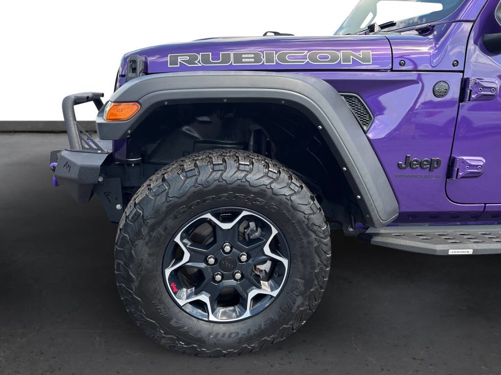 Used 2023 Jeep Wrangler Unlimited Rubicon w/ LED Lighting Group AWD/4WD image 13