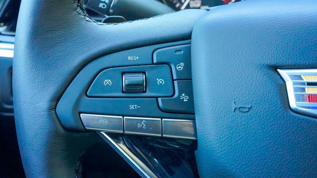 Certified 2025 Cadillac XT6 Premium Luxury w/ Technology Package image 36