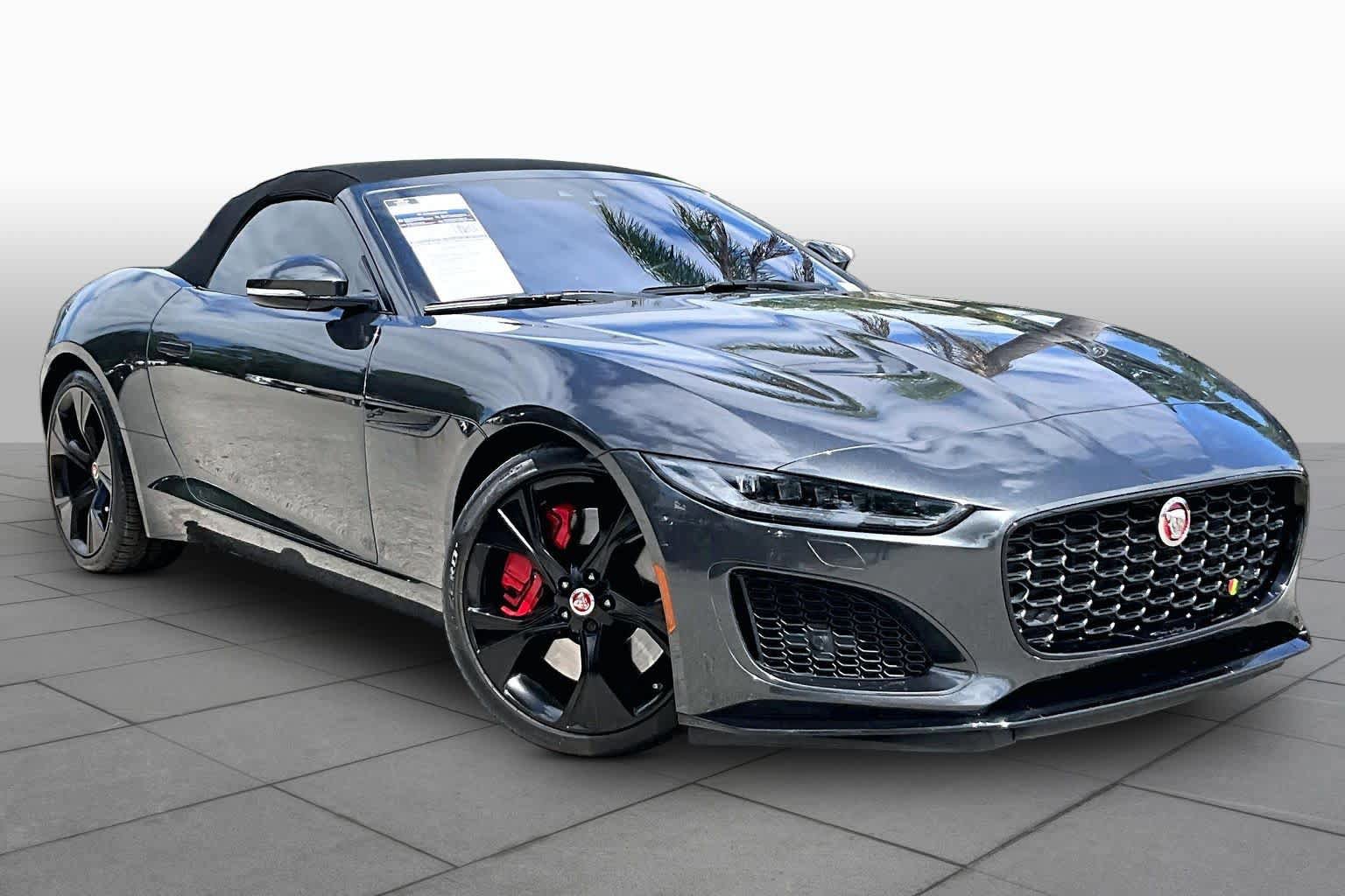 Used 2022 Jaguar F-TYPE Convertible image 3
