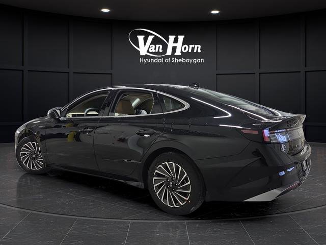 New 2026 Hyundai Sonata Limited image 3