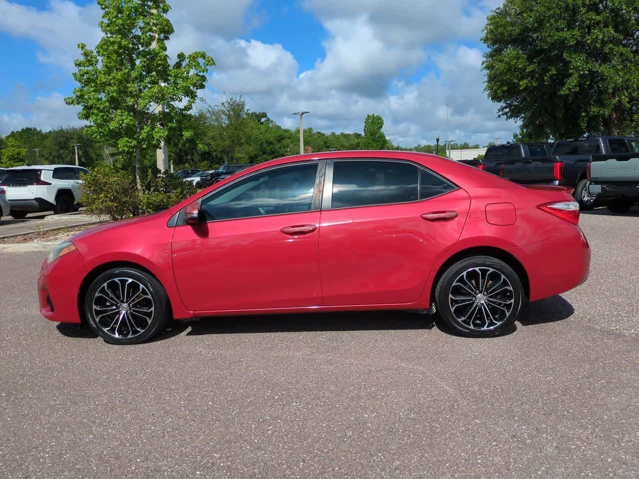 Used 2015 Toyota Corolla S FWD image 3