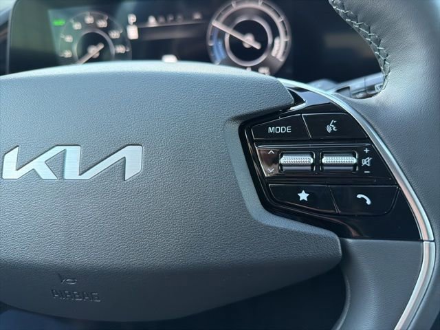 New 2025 Kia Niro Wind w/ Wind Preserve Package image 16
