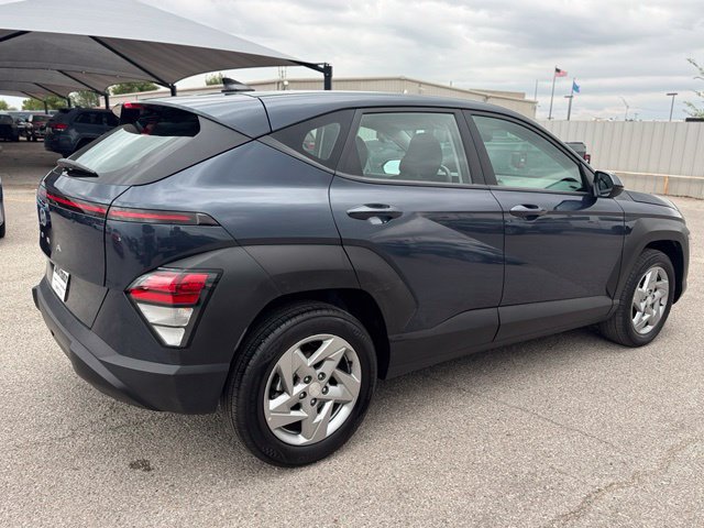 Used 2026 Hyundai Kona SE FWD image 6