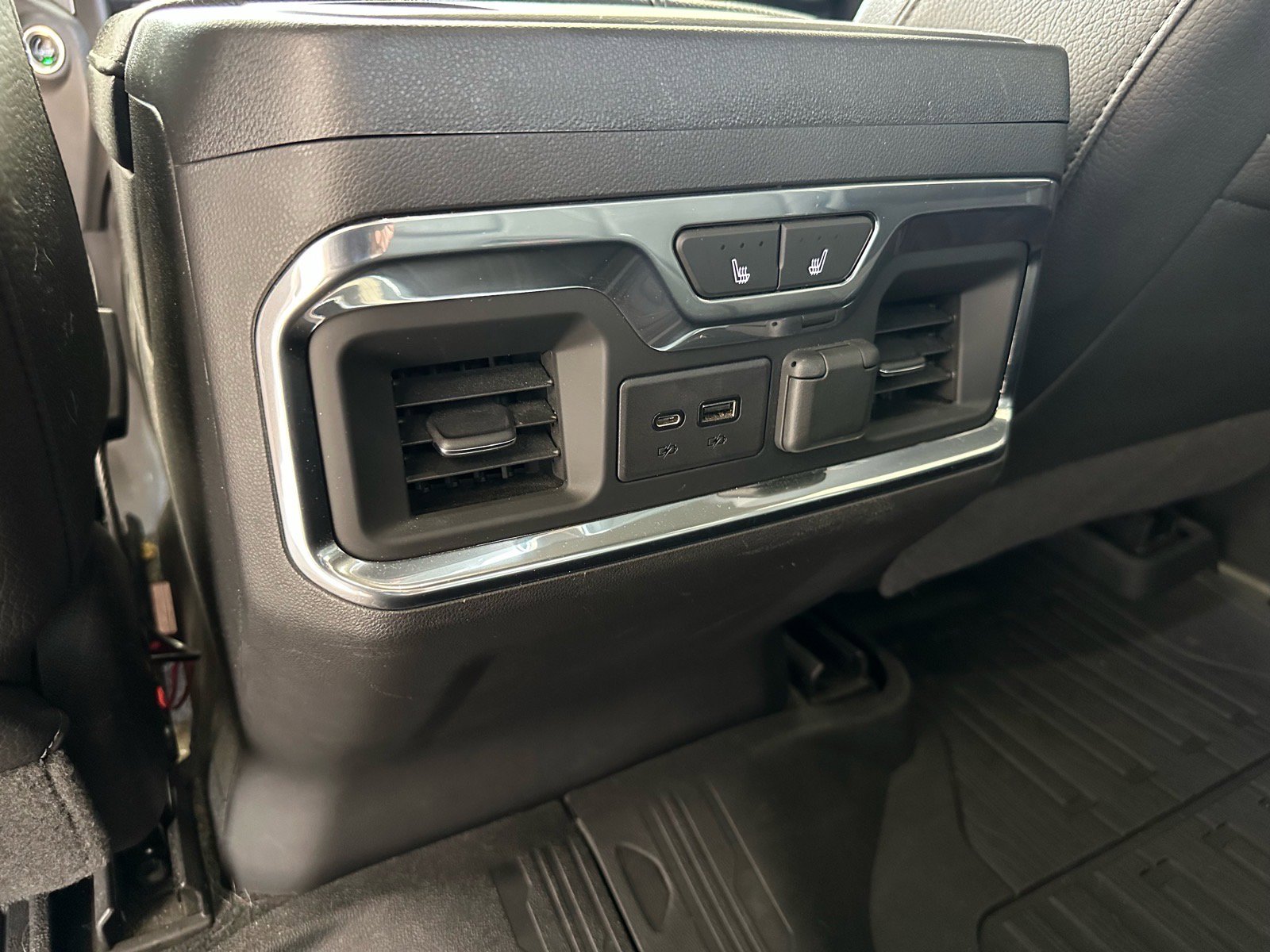 Used 2021 GMC Sierra 1500 Denali w/ Denali Ultimate Package image 33