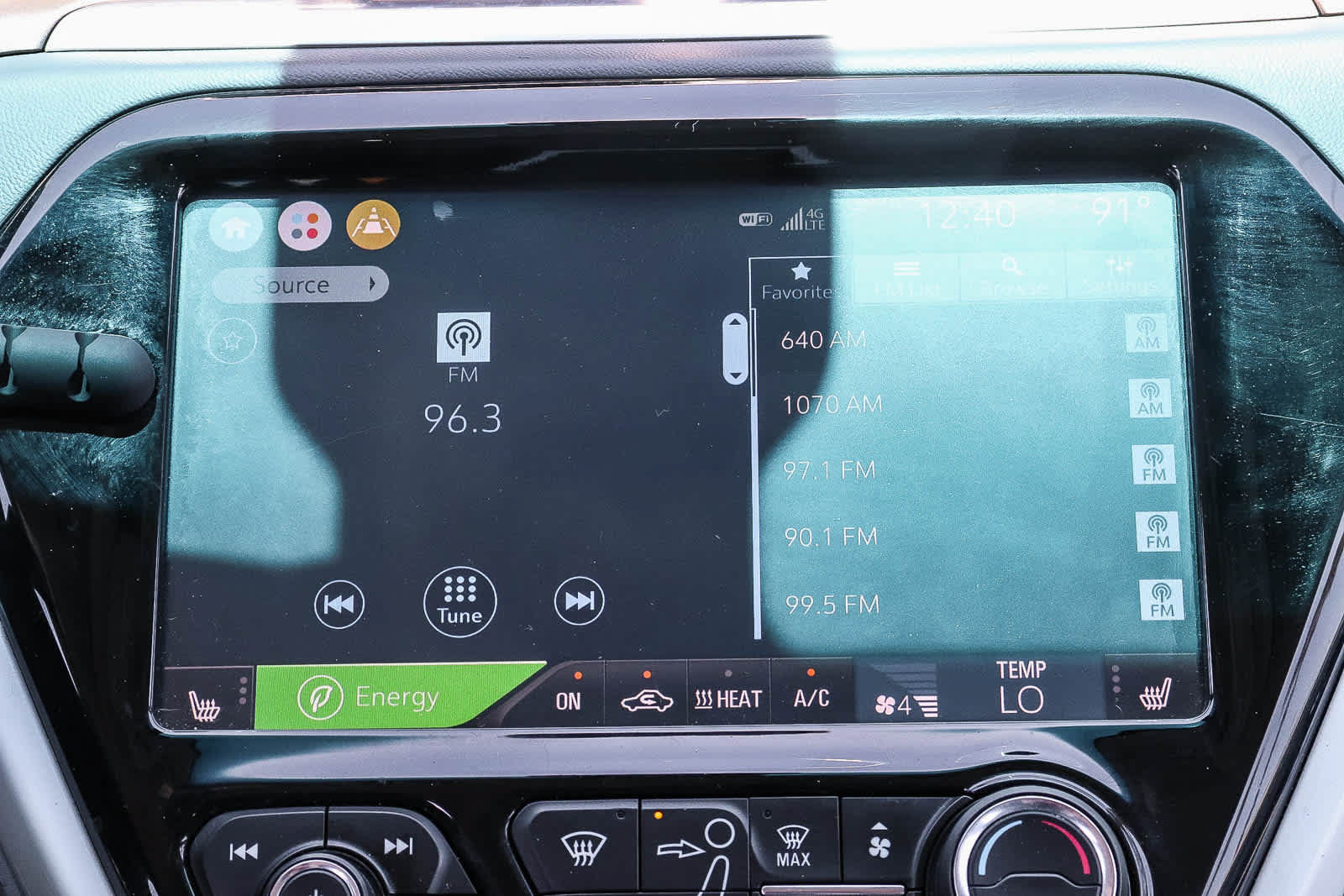 Used 2020 Chevrolet Bolt Premier FWD image 19