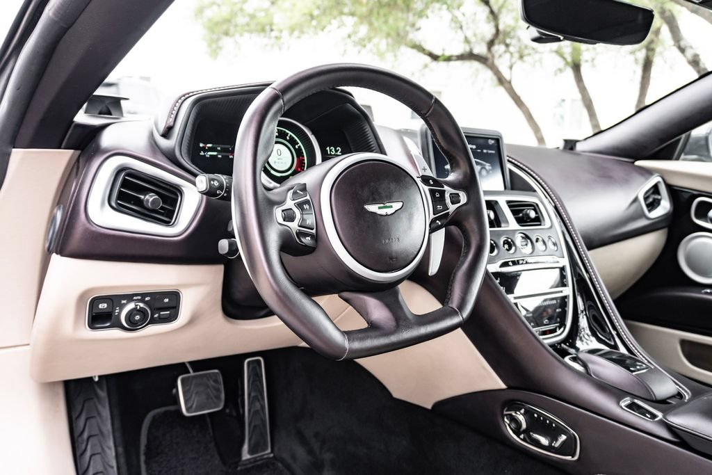 Used 2023 Aston Martin DB11 Coupe RWD image 14