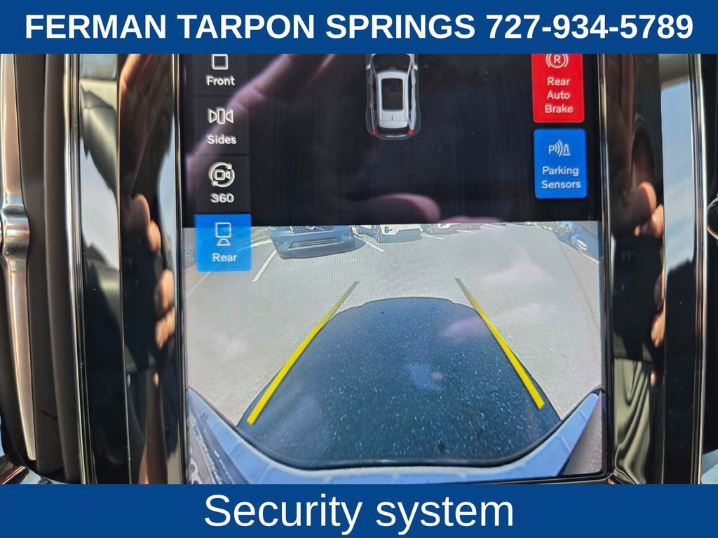 Certified 2023 Volvo XC60 B5 Ultimate w/ Protection Package Premier image 27