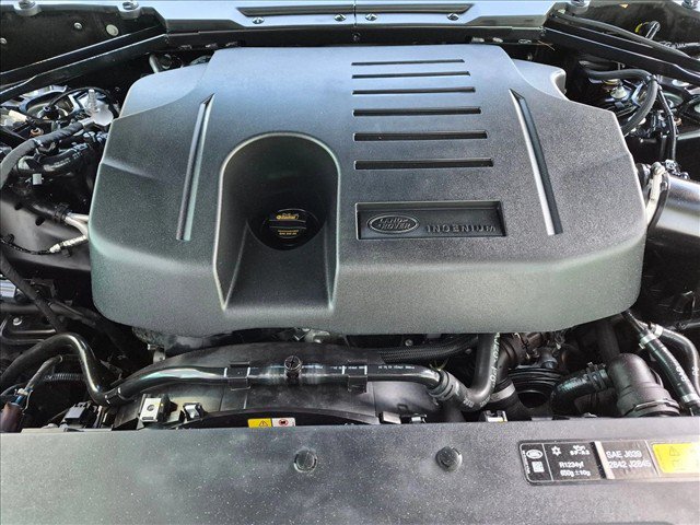 Certified 2024 Land Rover Defender 110 X-Dynamic SE AWD/4WD image 24