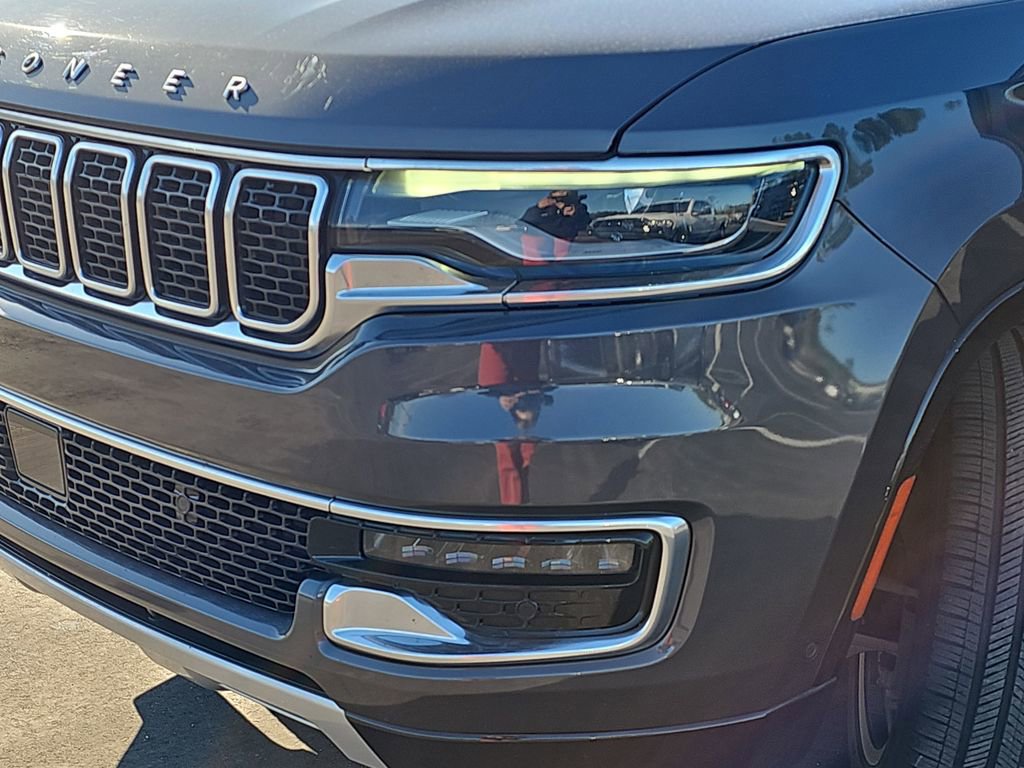 Used 2022 Jeep Wagoneer Series II w/ Premium Group I image 37