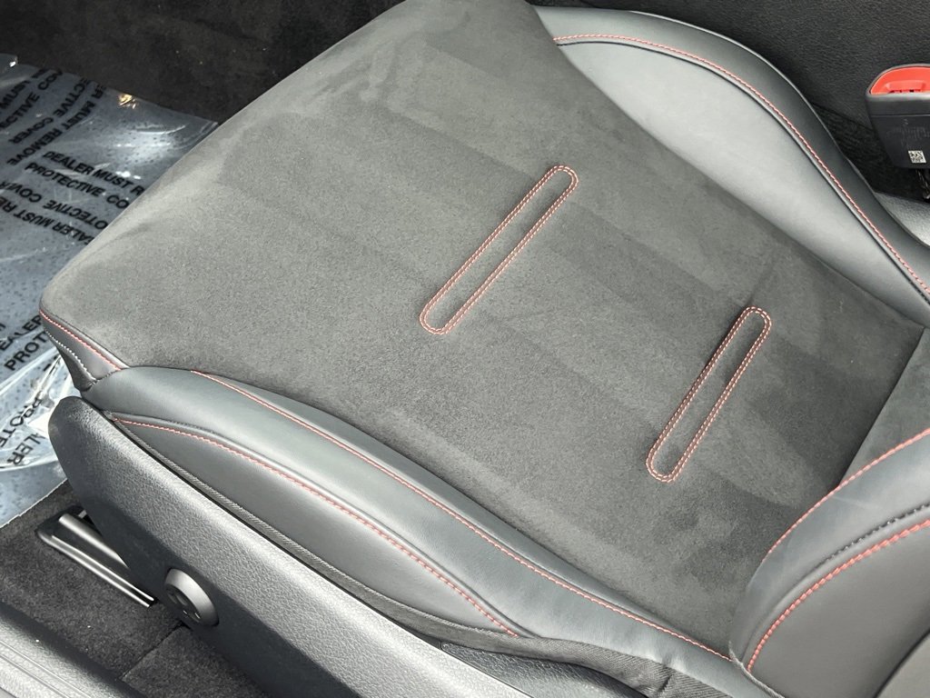 Used 2024 Mercedes-Benz CLE 53 AMG 4MATIC image 32