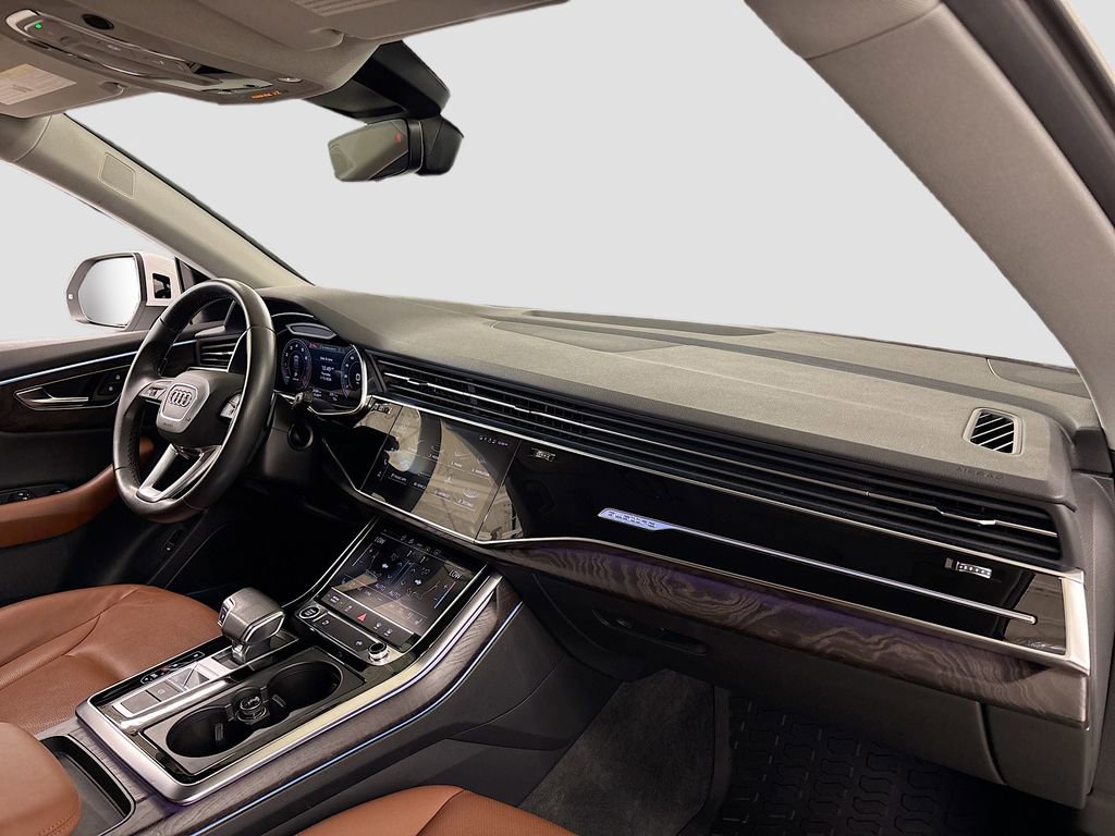 Certified 2022 Audi Q8 Premium Plus AWD/4WD image 14