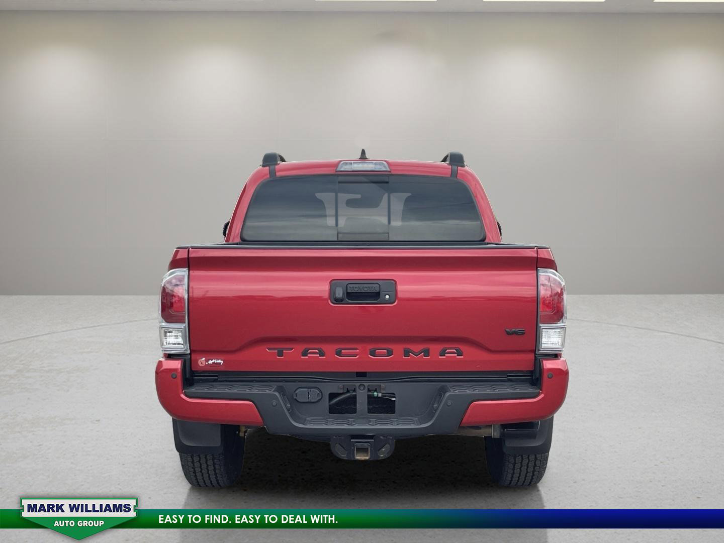 Used 2021 Toyota Tacoma TRD Off-Road image 8