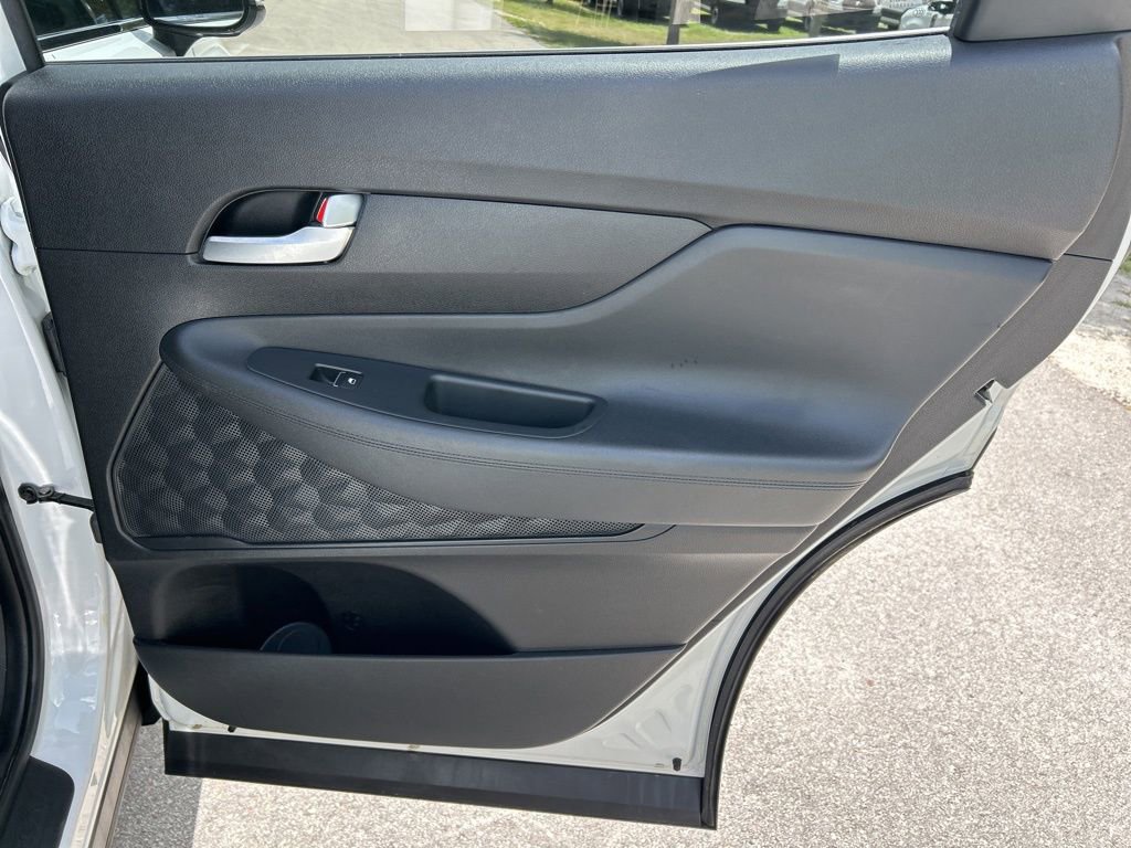 Used 2023 Hyundai Santa Fe SEL w/ Cargo Package image 40