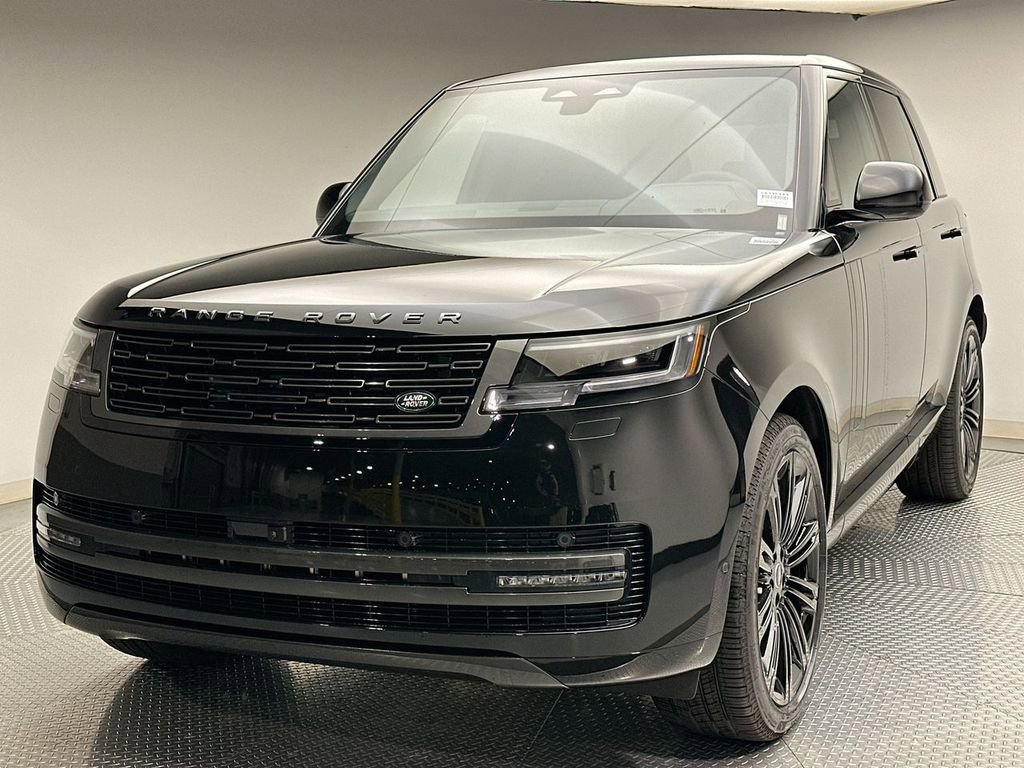 New 2025 Land Rover Range Rover SE image 1