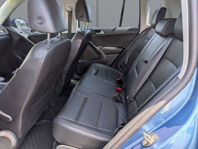 Used 2017 Volkswagen Tiguan S FWD image 13