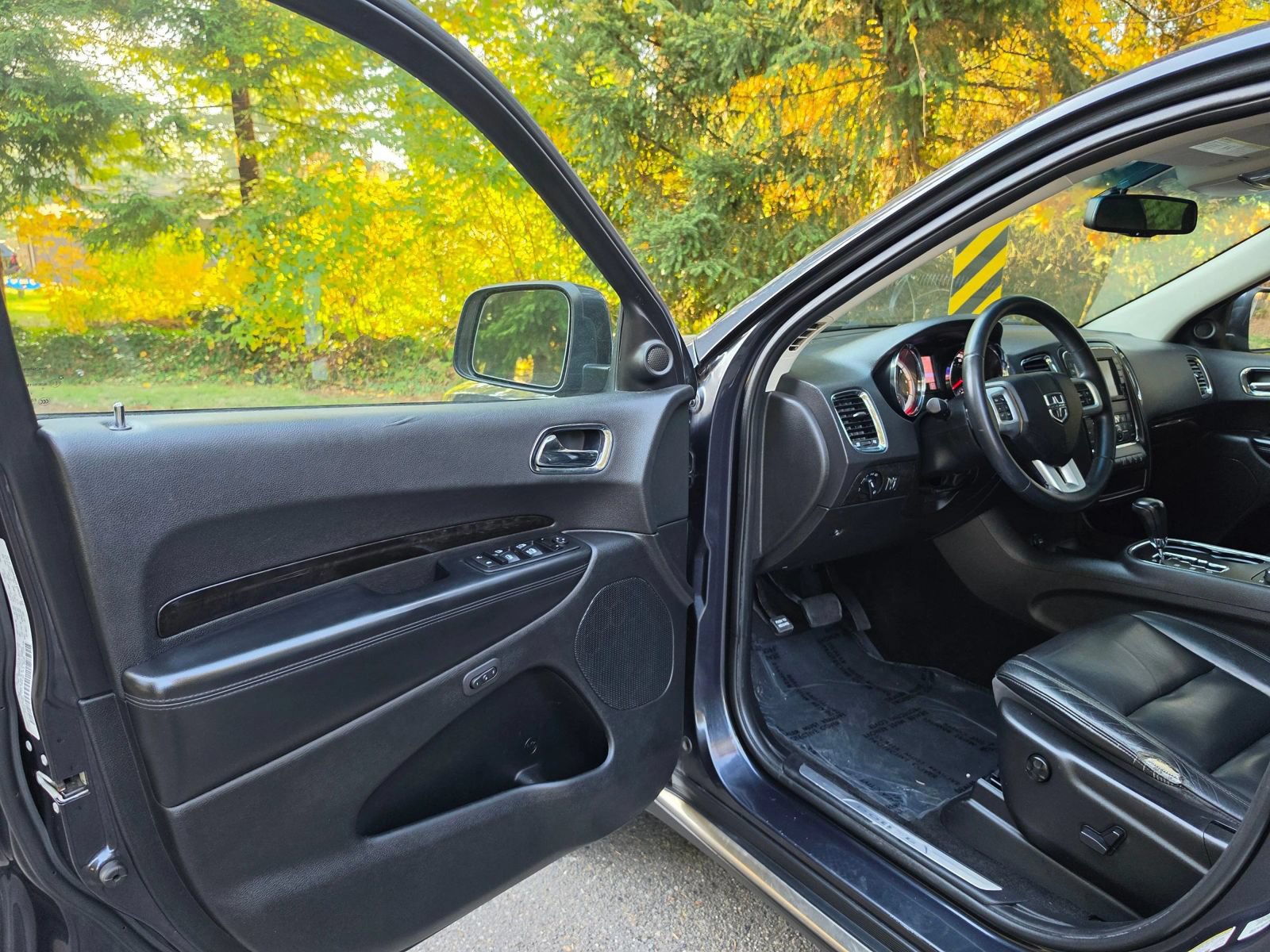Used 2012 Dodge Durango Crew w/ Leather Interior Group AWD/4WD image 19