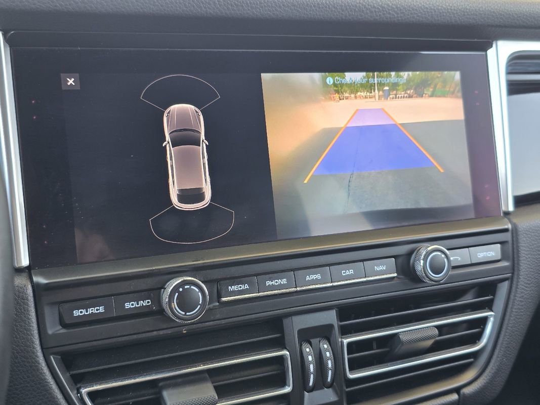 Used 2019 Porsche Macan image 15