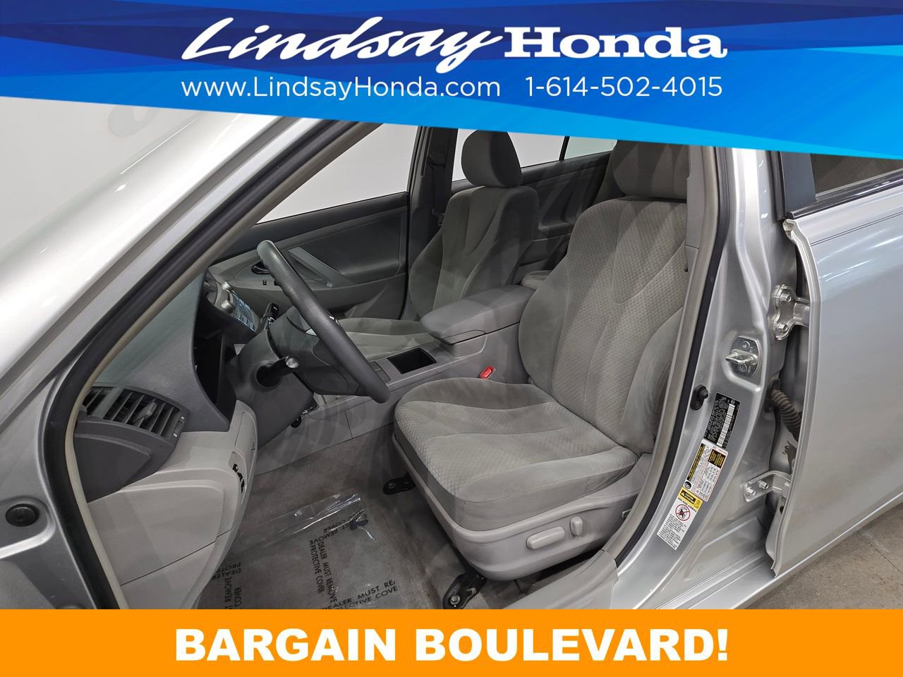 Used 2009 Toyota Camry LE image 11