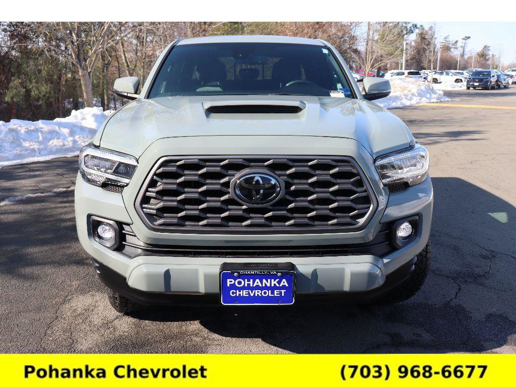Used 2022 Toyota Tacoma TRD Sport image 2
