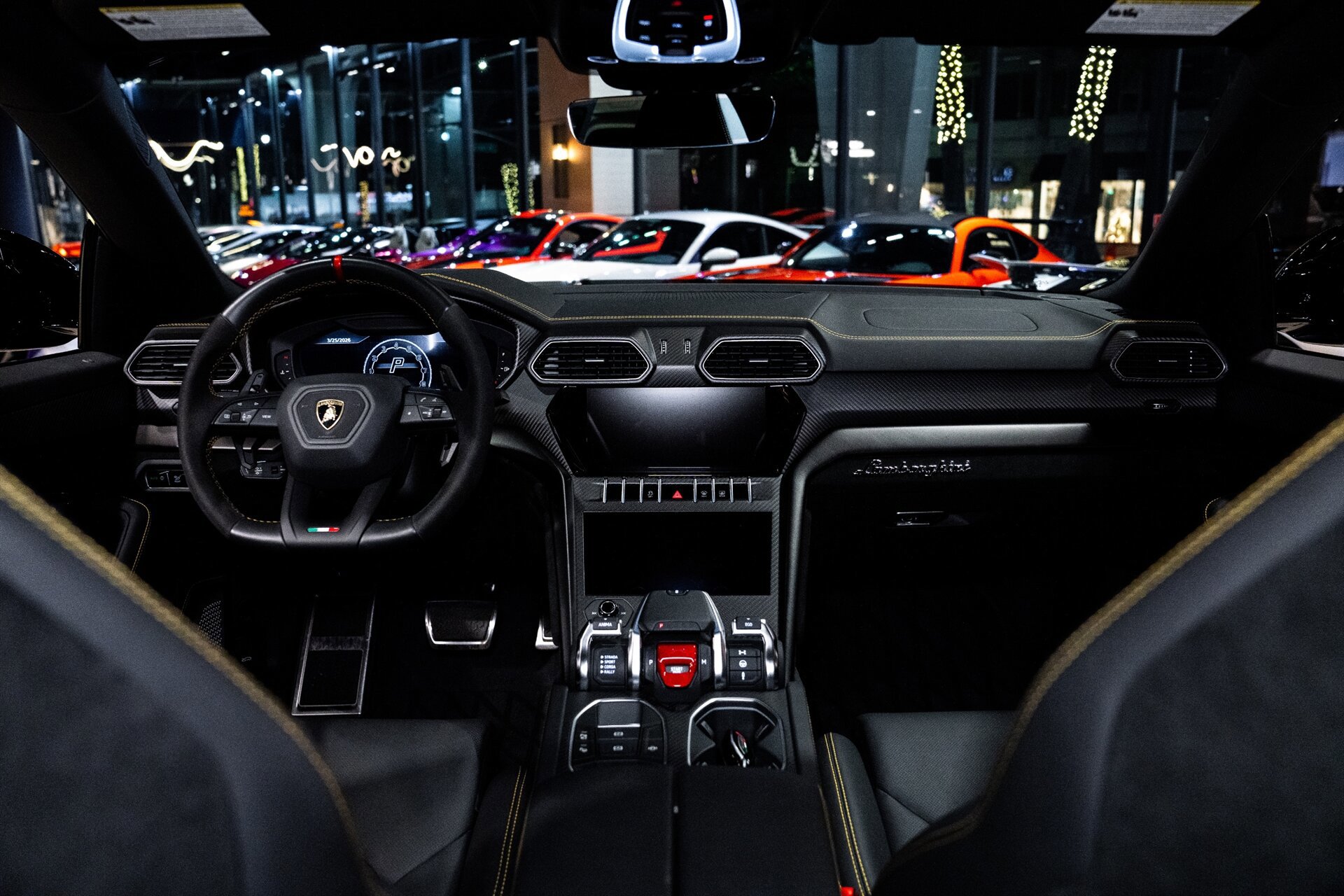 Used 2023 Lamborghini Urus Performante AWD/4WD image 29