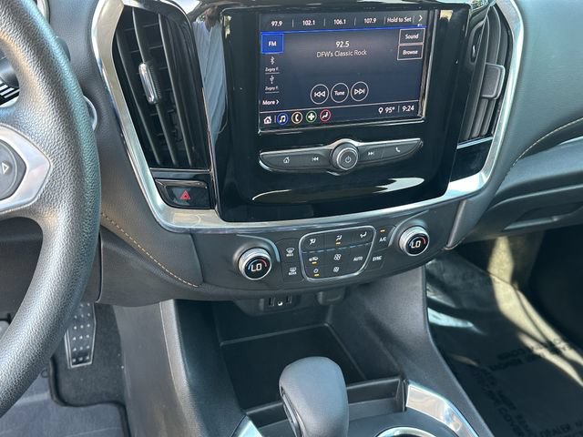 Used 2021 Chevrolet Traverse LS FWD image 16