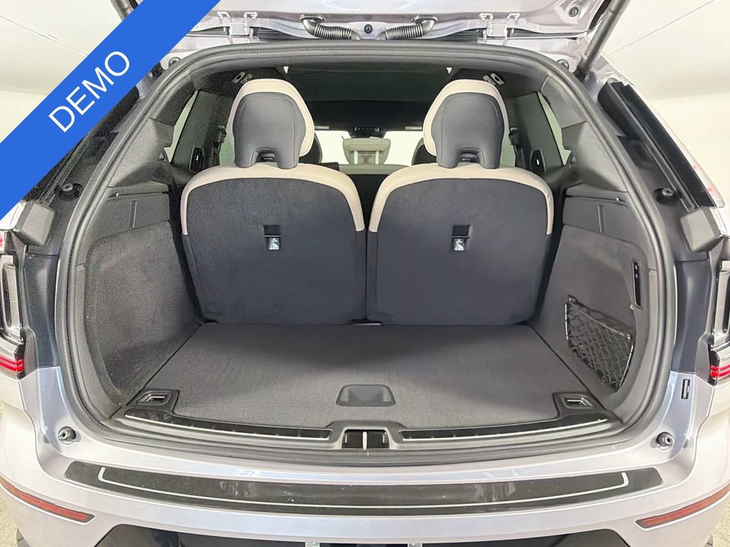 Used 2026 Volvo EX90 Plus RWD image 27
