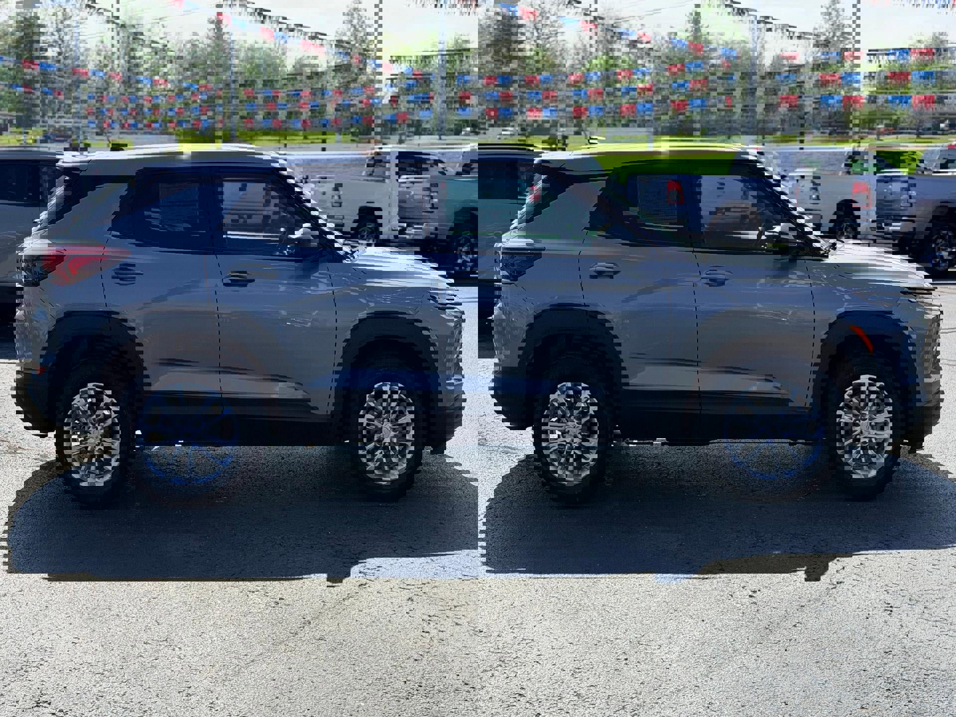 New 2026 Chevrolet TrailBlazer LS image 4