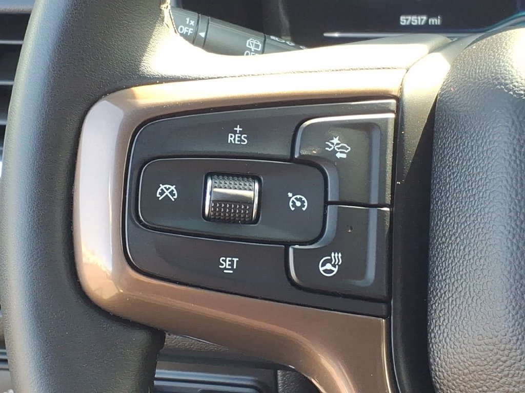 Used 2024 Chevrolet Tahoe High Country AWD/4WD image 12