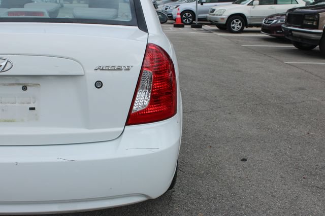 Used 2008 Hyundai Accent GLS FWD image 32