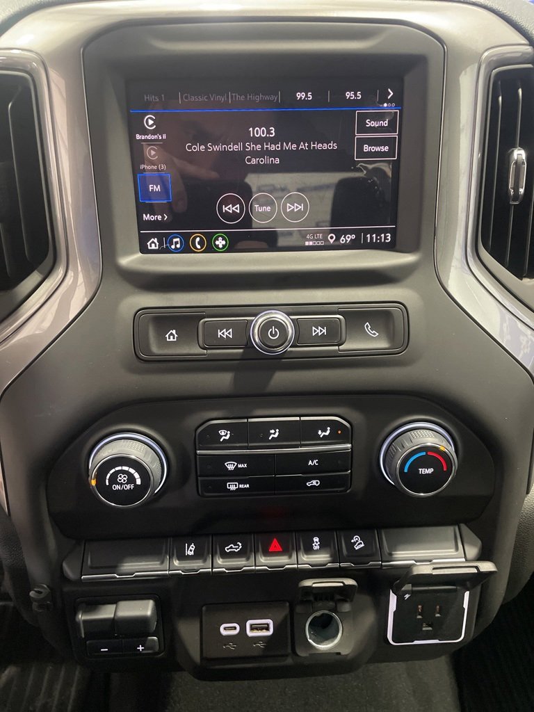 Used 2025 Chevrolet Silverado 2500 Custom w/ Custom Convenience Package image 19