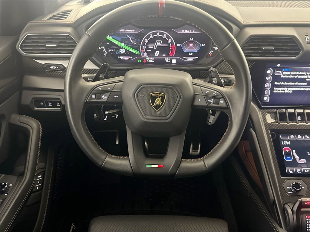 Used 2024 Lamborghini Urus S AWD/4WD image 11
