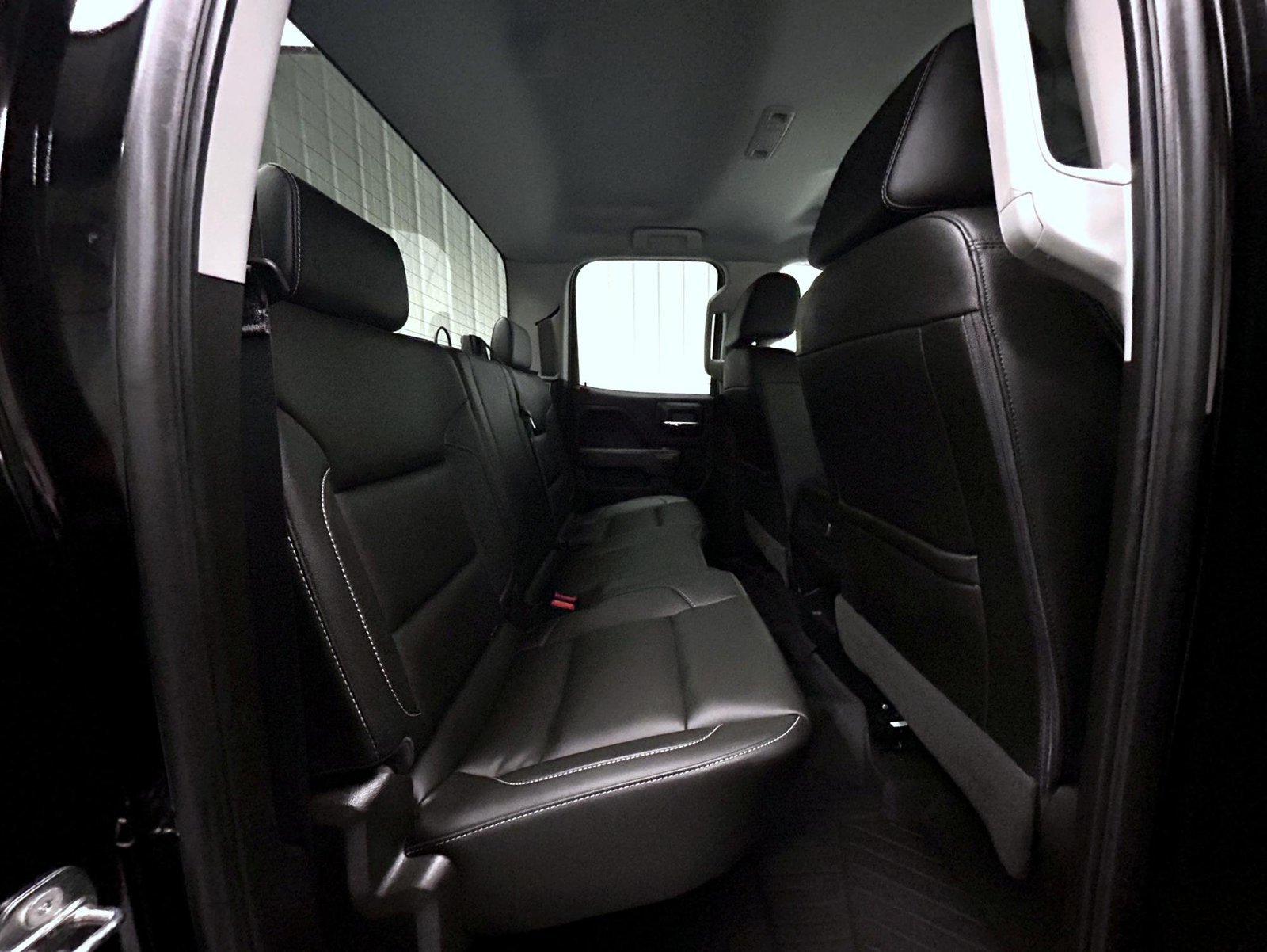 Used 2018 GMC Sierra 2500 SLT AWD/4WD image 18