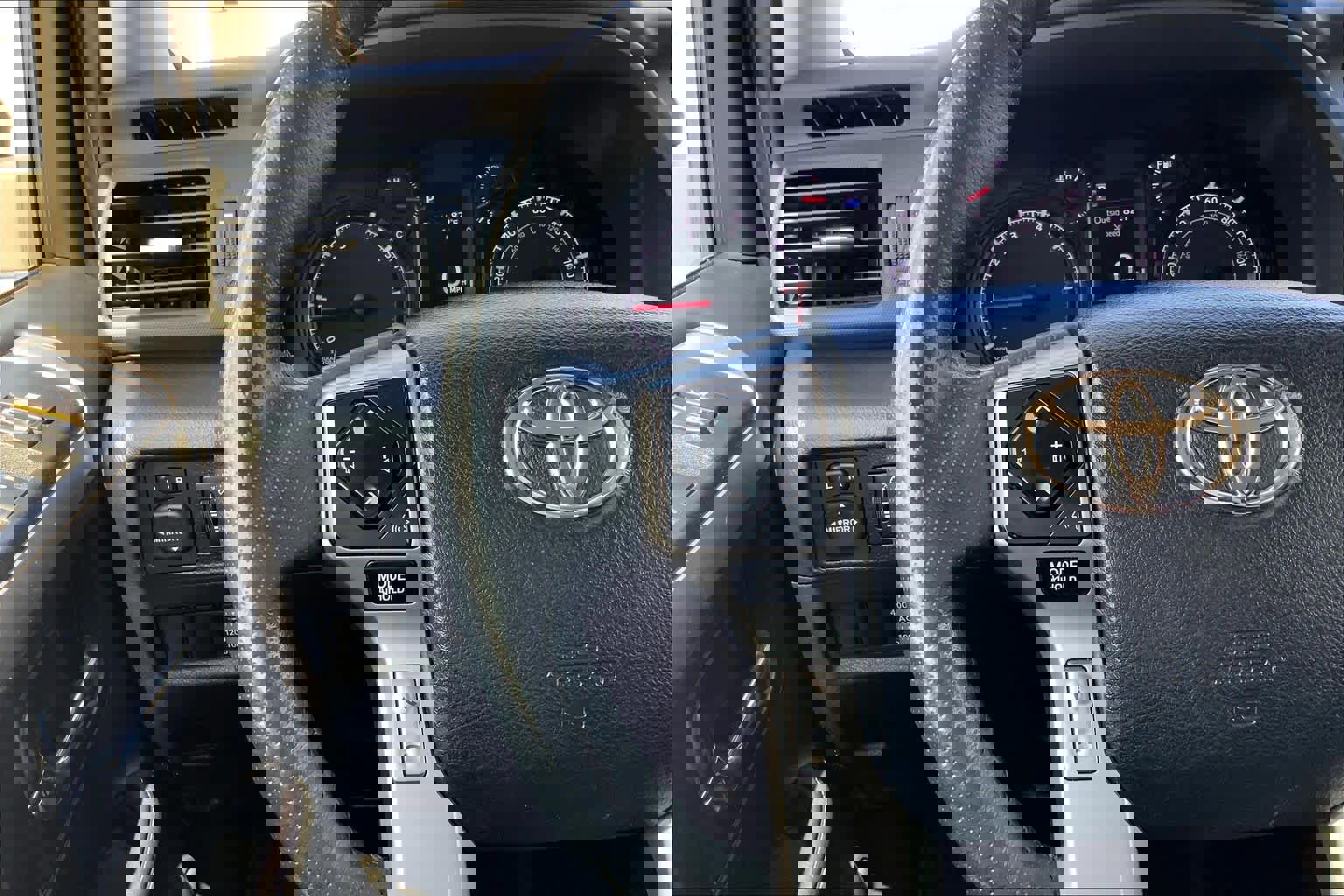 Used 2024 Toyota 4Runner SR5 RWD image 23