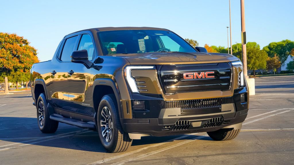 Used 2026 GMC Sierra EV Elevation image 7