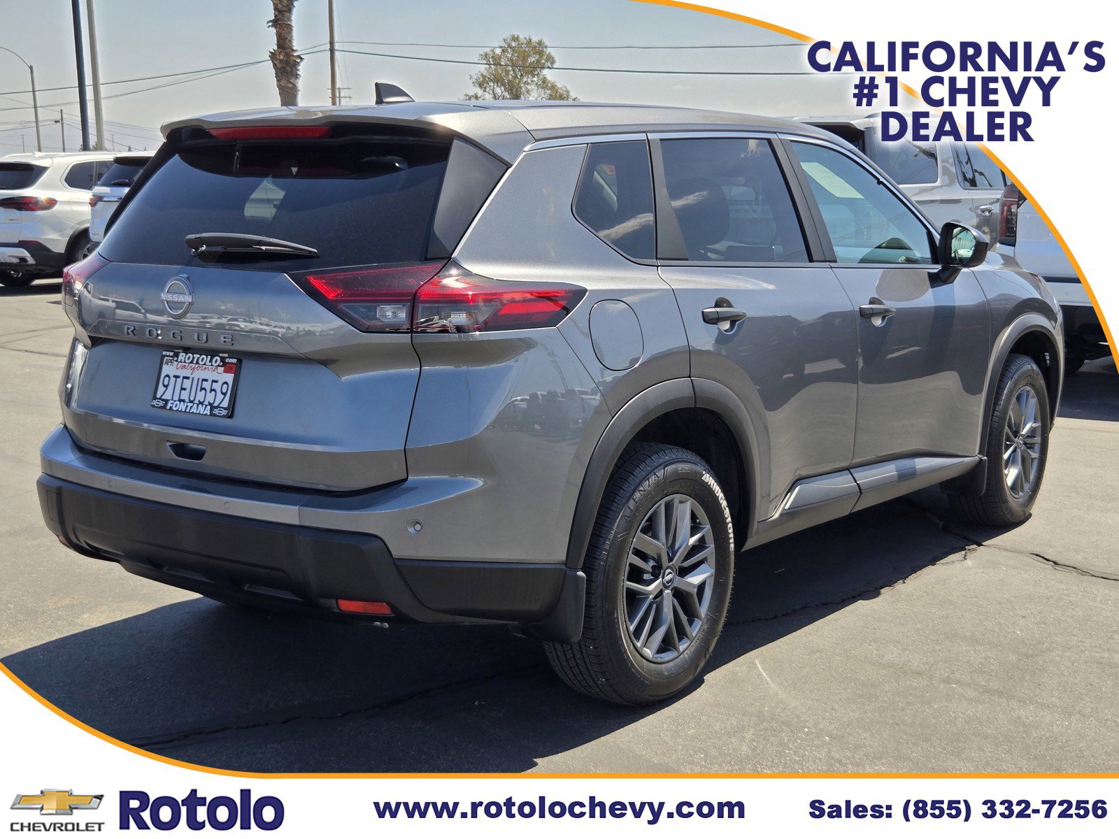 Used 2025 Nissan Rogue S image 7