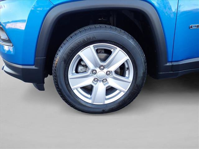 Used 2022 Jeep Compass Latitude AWD/4WD image 7