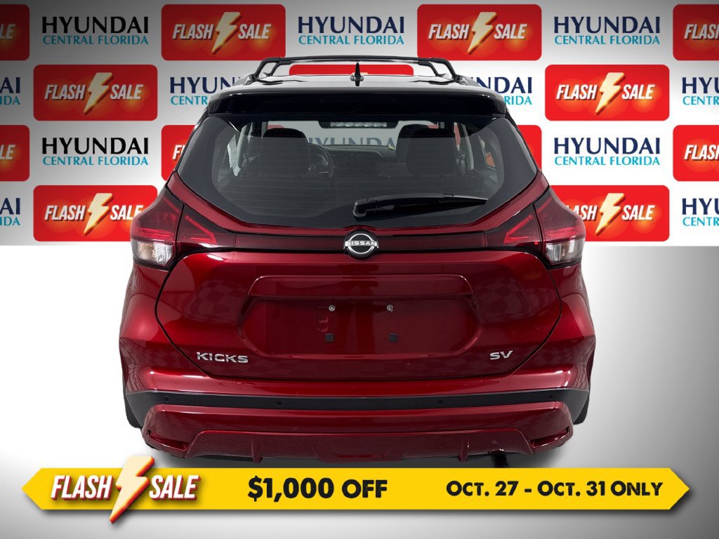 Used 2024 Nissan Kicks SV w/ Interior Electronics Package FWD image 4