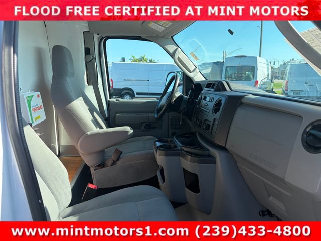 Used 2019 Ford E-350 and Econoline 350 Super Duty RWD image 31