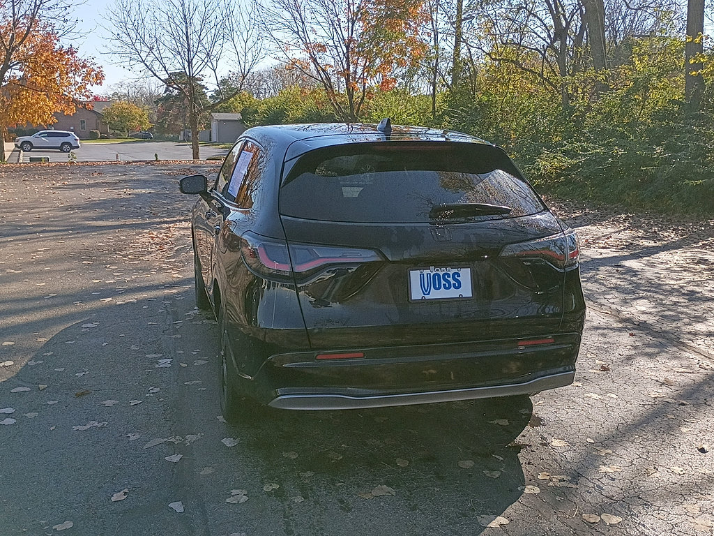 Used 2023 Honda HR-V EX-L image 5
