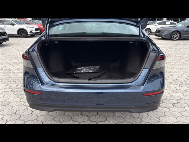Certified 2023 Honda Accord EX image 18