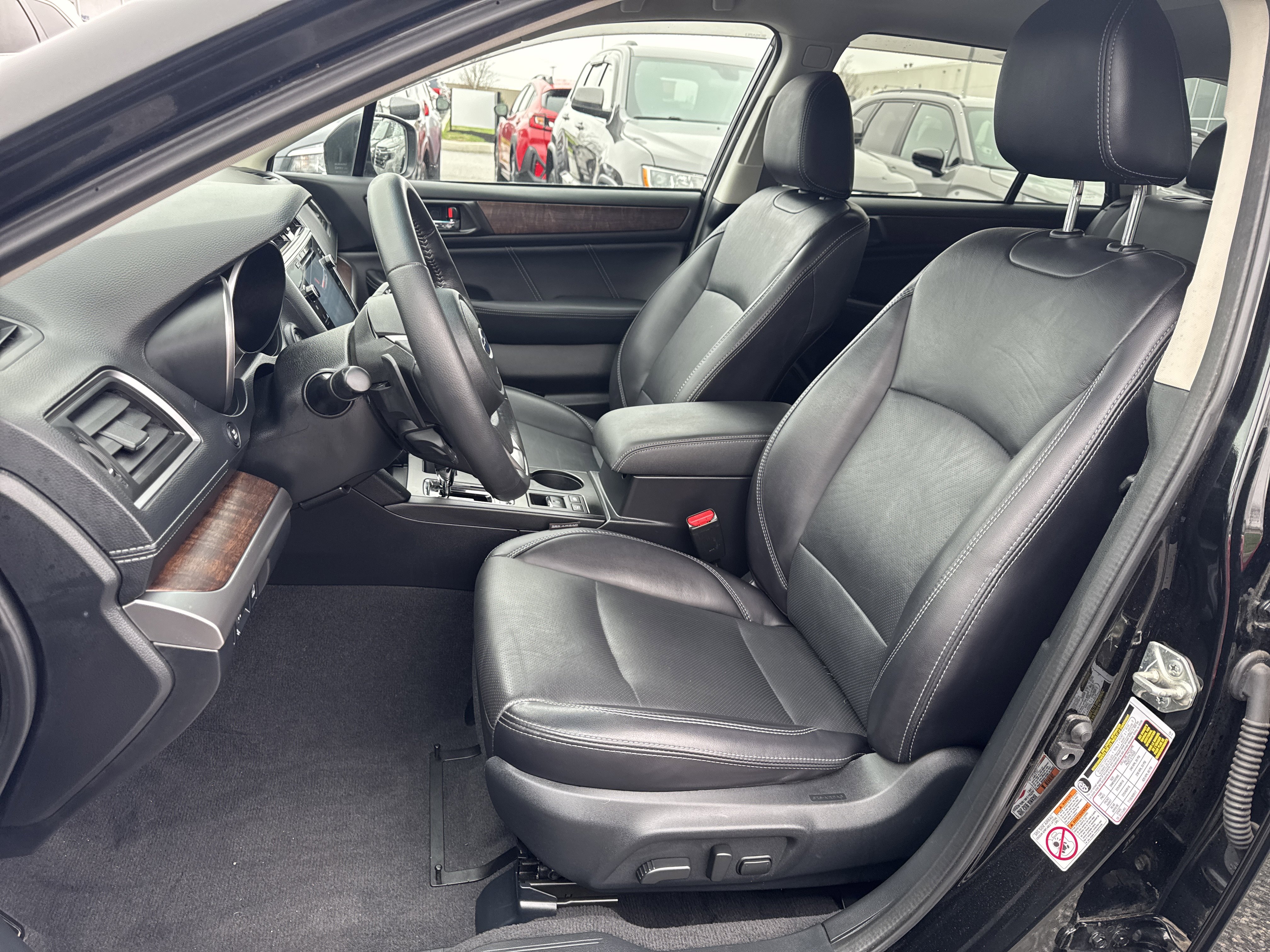 Used 2018 Subaru Outback 2.5i Limited w/ Popular Package #2 image 2