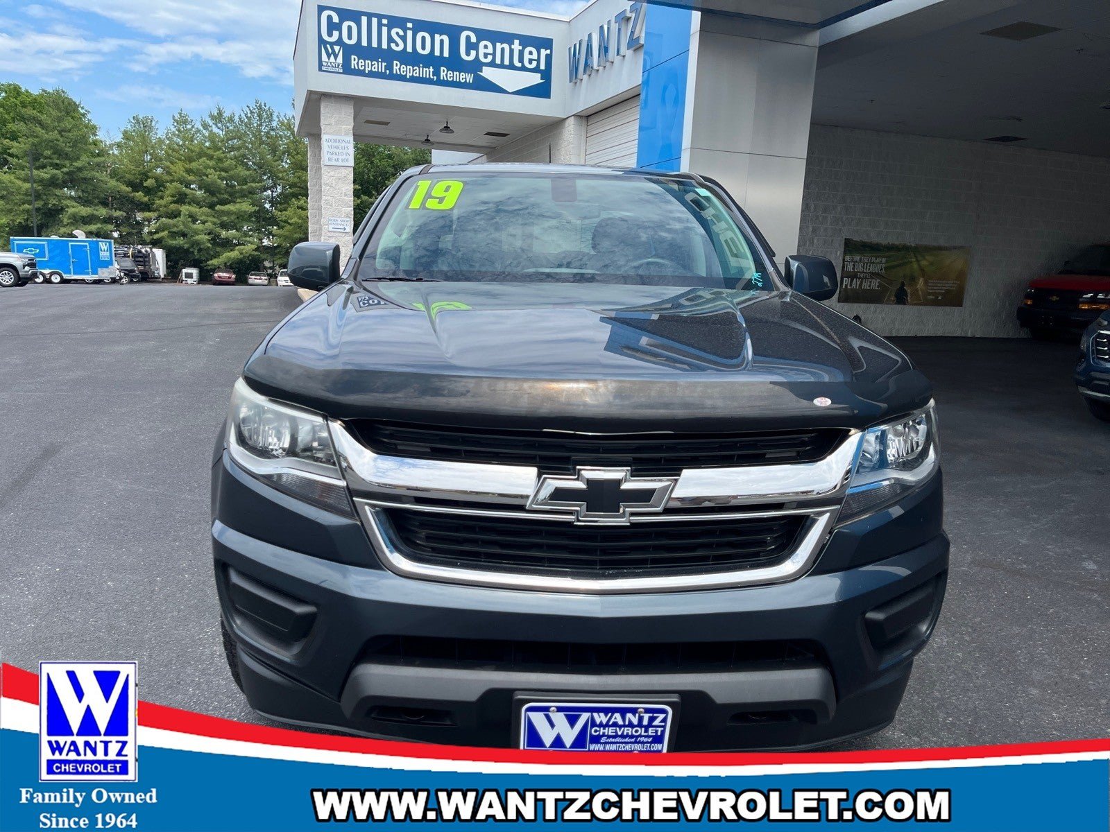Used 2019 Chevrolet Colorado W/T w/ WT Convenience Package AWD/4WD image 3