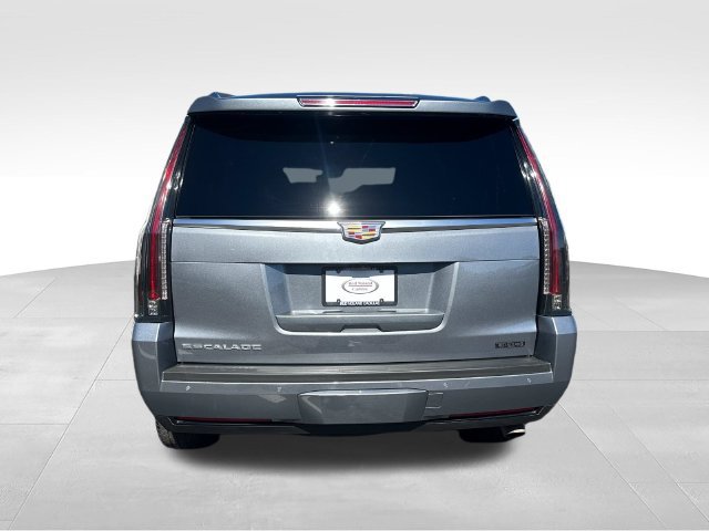 Used 2020 Cadillac Escalade Luxury AWD/4WD image 9